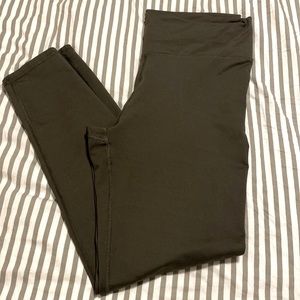 Fabletics Army green leggings, size XXL